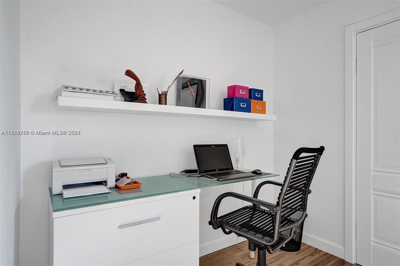 2407 NE 9th St 104, Hallandale Beach, Florida 33009, 2 Bedrooms Bedrooms, ,2 BathroomsBathrooms,Residential,For Sale,2407 NE 9th St 104,A11514716