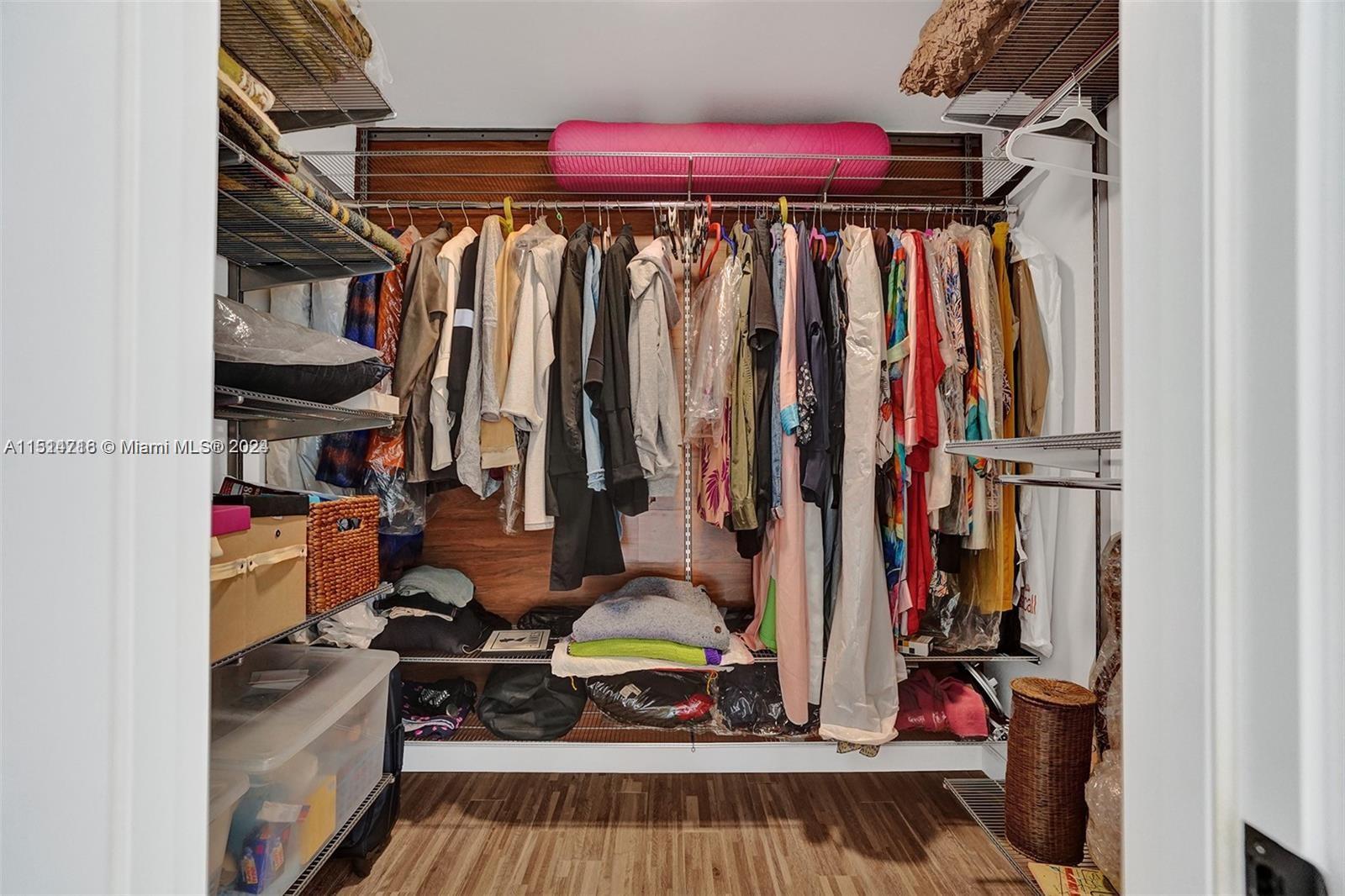 2407 NE 9th St 104, Hallandale Beach, Florida 33009, 2 Bedrooms Bedrooms, ,2 BathroomsBathrooms,Residential,For Sale,2407 NE 9th St 104,A11514716