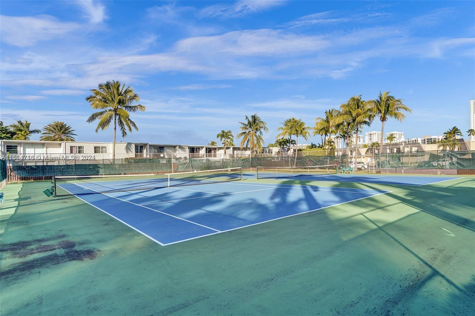 2407 NE 9th St 104, Hallandale Beach, Florida 33009, 2 Bedrooms Bedrooms, ,2 BathroomsBathrooms,Residential,For Sale,2407 NE 9th St 104,A11514716