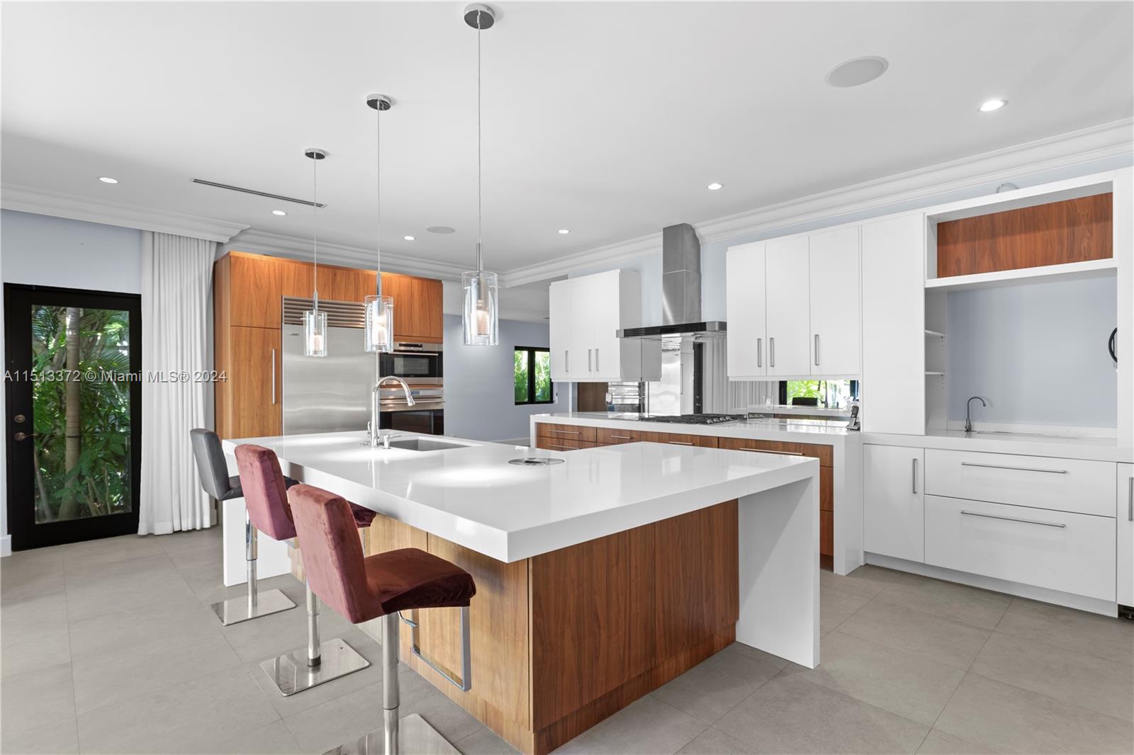 250 W San Marino Dr, Miami Beach, Florida 33139, 3 Bedrooms Bedrooms, ,3 BathroomsBathrooms,Residential,For Sale,250 W San Marino Dr,A11513372