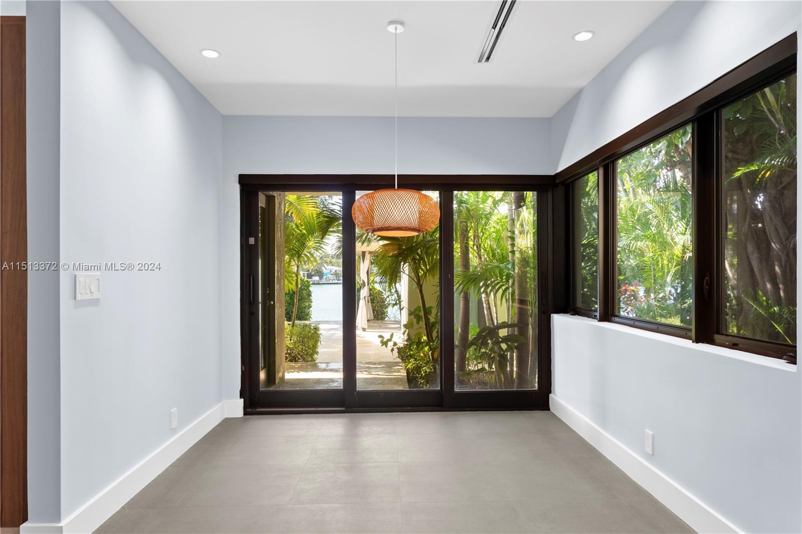 250 W San Marino Dr, Miami Beach, Florida 33139, 3 Bedrooms Bedrooms, ,3 BathroomsBathrooms,Residential,For Sale,250 W San Marino Dr,A11513372