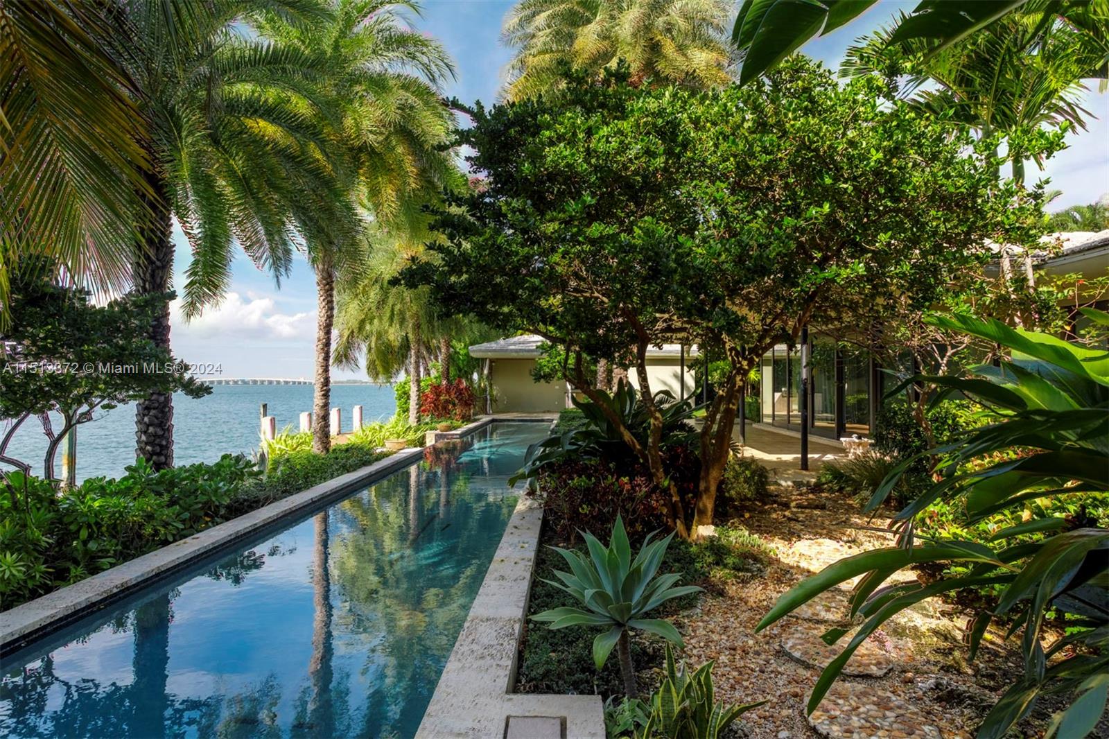 250 W San Marino Dr, Miami Beach, Florida 33139, 3 Bedrooms Bedrooms, ,3 BathroomsBathrooms,Residential,For Sale,250 W San Marino Dr,A11513372