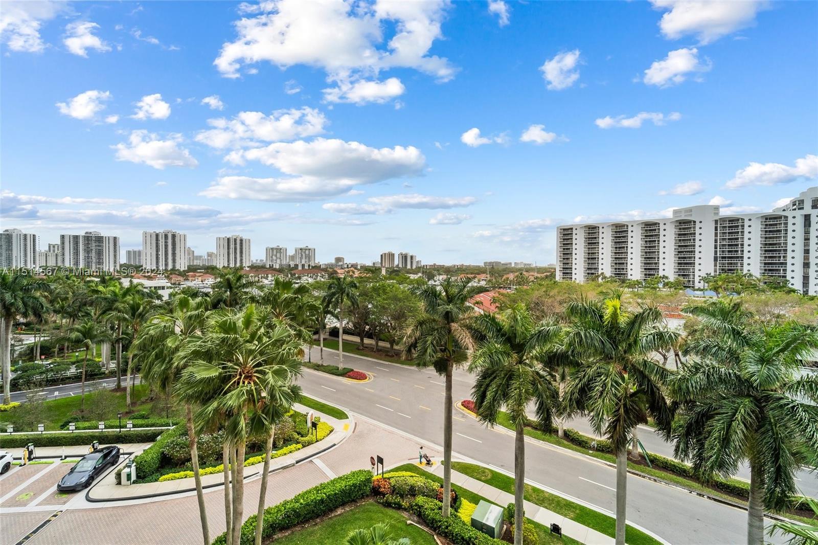 21205 Yacht Club Dr, Aventura, FL, 33180 United States, 3 Bedrooms Bedrooms, ,2 BathroomsBathrooms,Residential,For Sale,Yacht Club Dr,A11514567