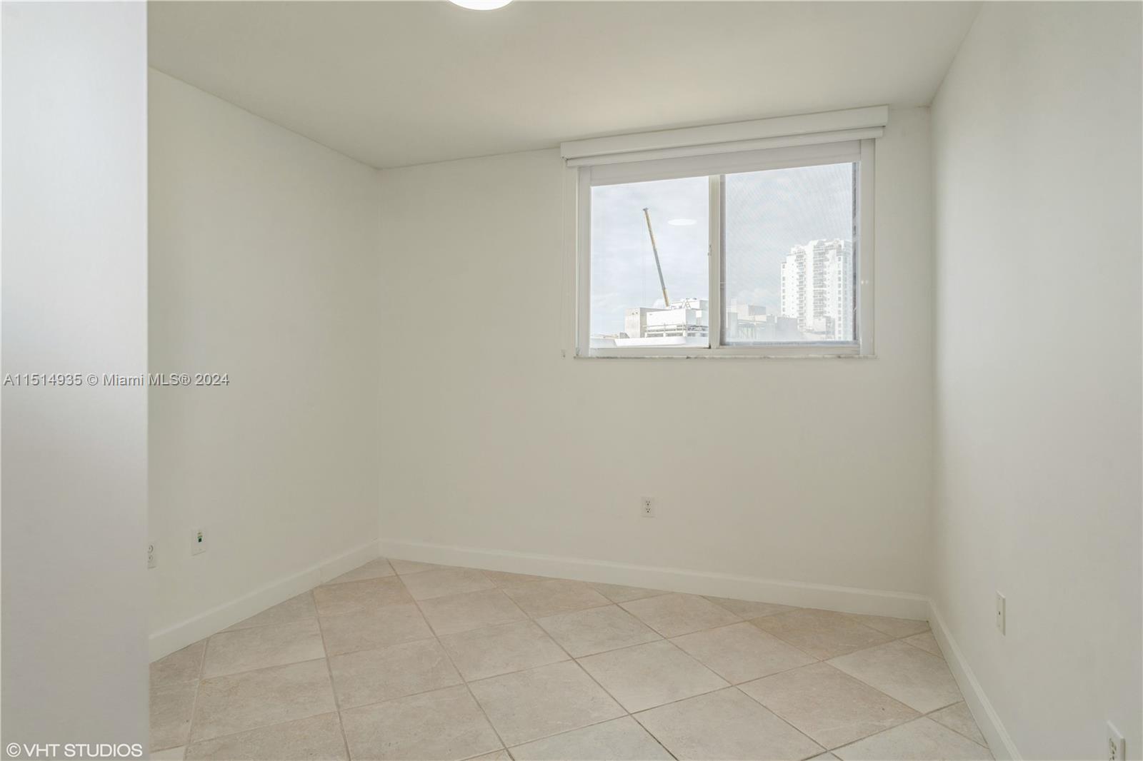 1688 West Ave 703, Miami Beach, Florida 33139, 2 Bedrooms Bedrooms, ,2 BathroomsBathrooms,Residentiallease,For Rent,1688 West Ave 703,A11514935