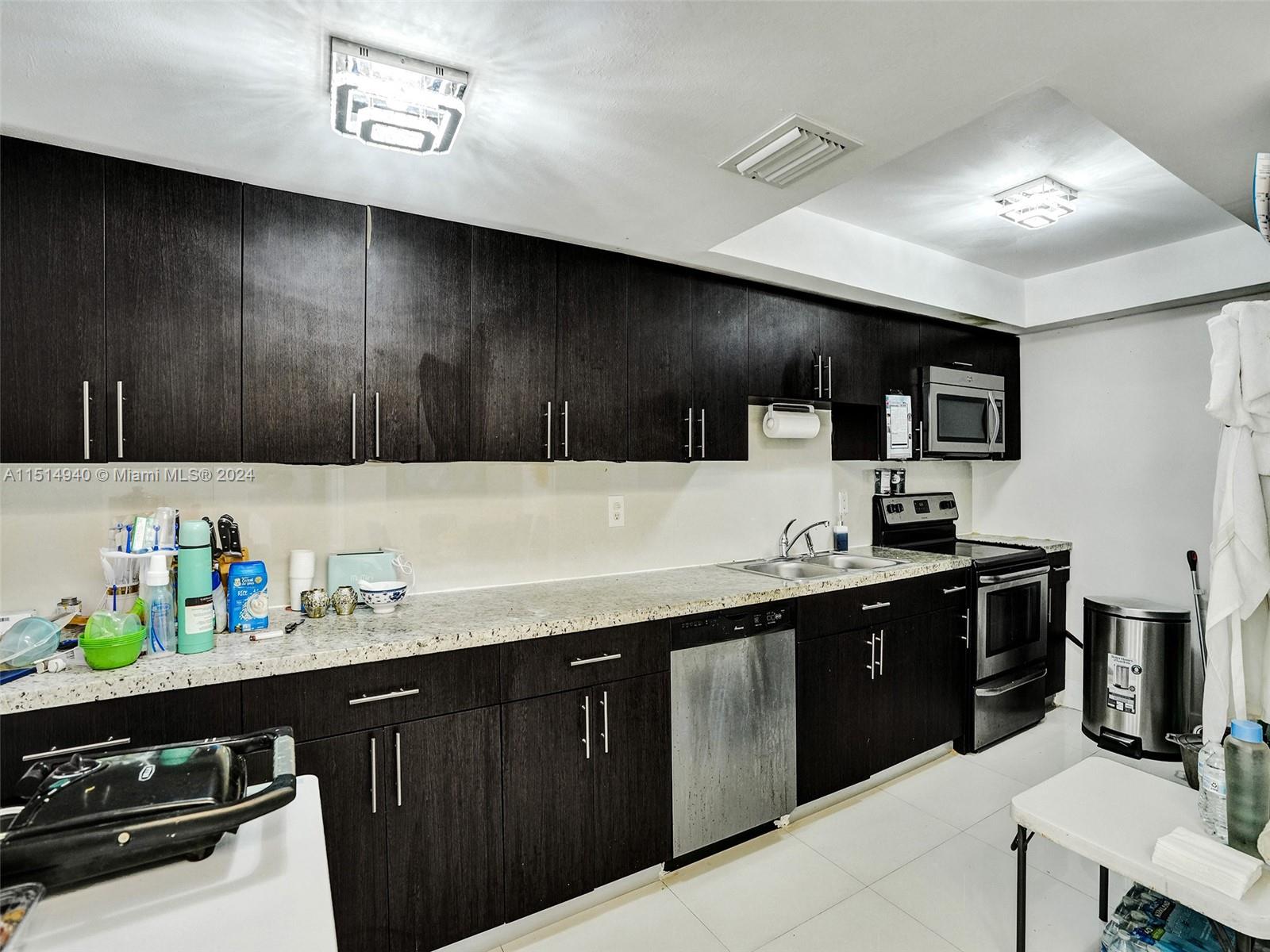 18061 Biscayne Blvd, Aventura, FL, 33160 United States, 2 Bedrooms Bedrooms, ,2 BathroomsBathrooms,Residential,For Sale,Biscayne Blvd,A11514940