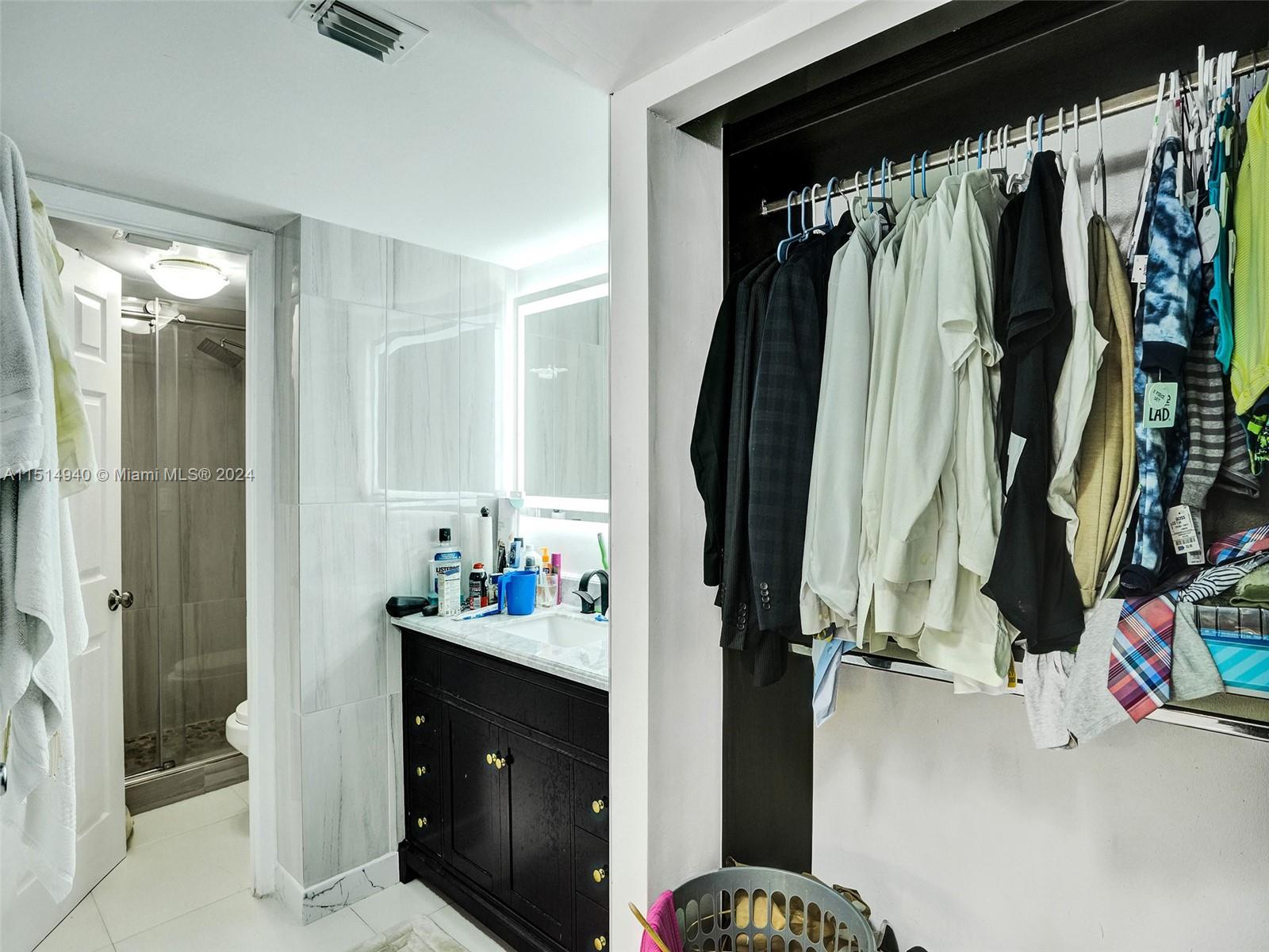 18061 Biscayne Blvd, Aventura, FL, 33160 United States, 2 Bedrooms Bedrooms, ,2 BathroomsBathrooms,Residential,For Sale,Biscayne Blvd,A11514940