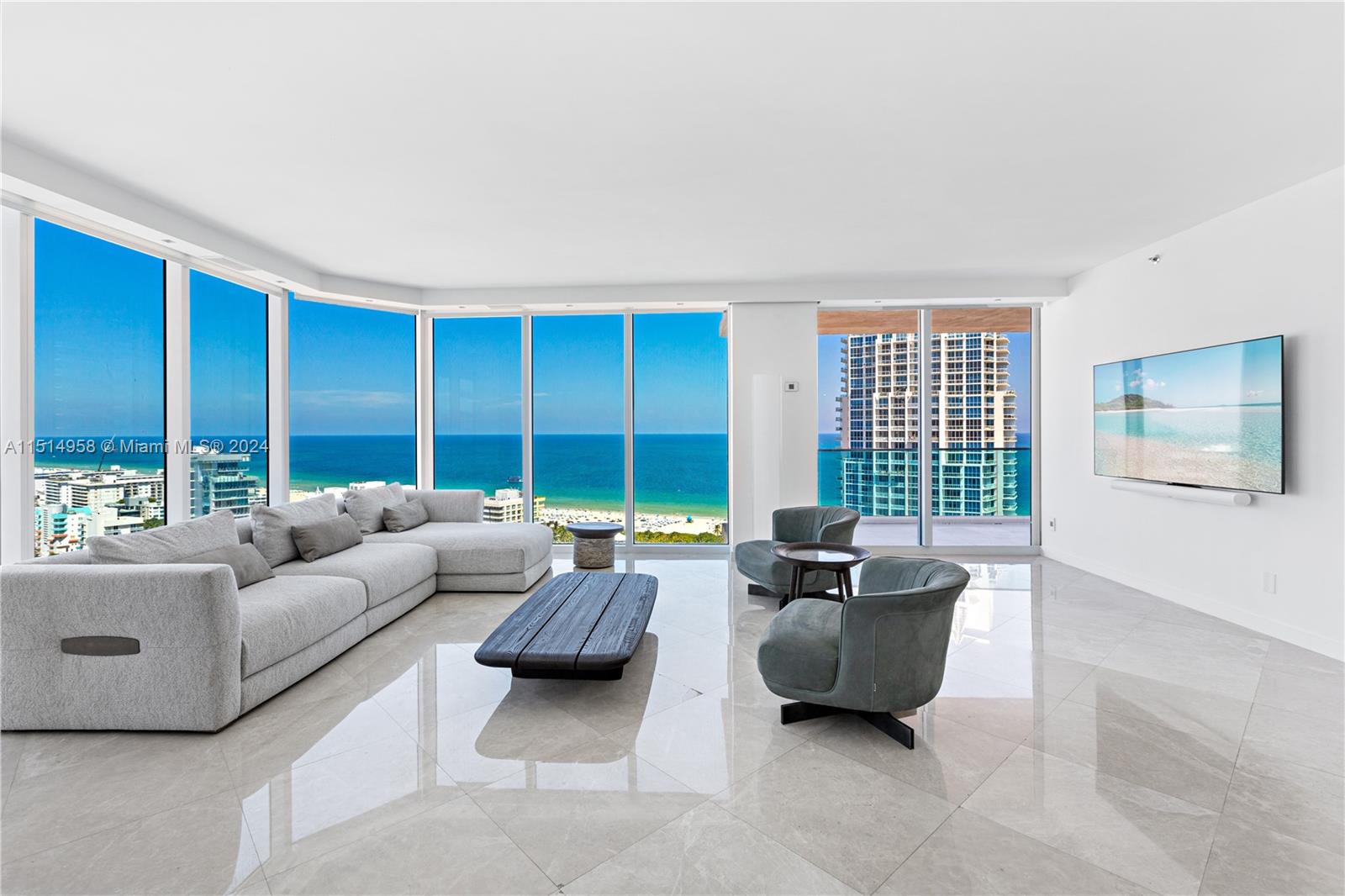 300 S Pointe Dr 2405, Miami Beach, Florida 33139, 3 Bedrooms Bedrooms, ,2 BathroomsBathrooms,Residential,For Sale,300 S Pointe Dr 2405,A11514958
