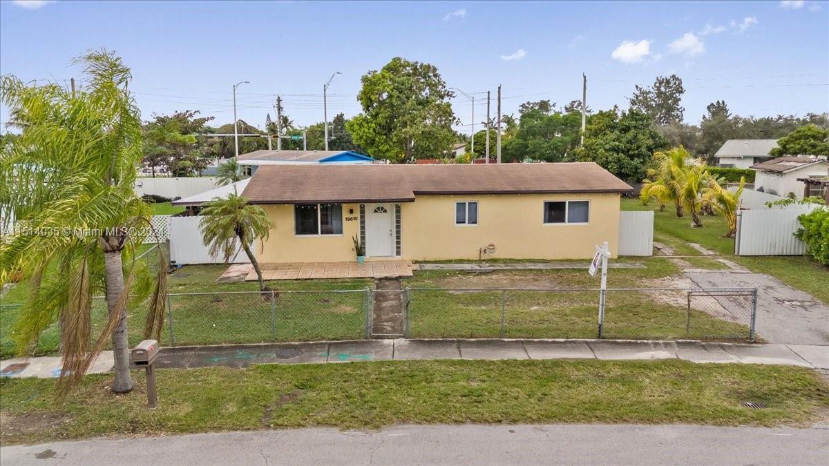 19610 SW 121st Ave, Miami, FL 33177, 5 Bedrooms Bedrooms, ,3 BathroomsBathrooms,Residential,For Sale,121st Ave,A11514035