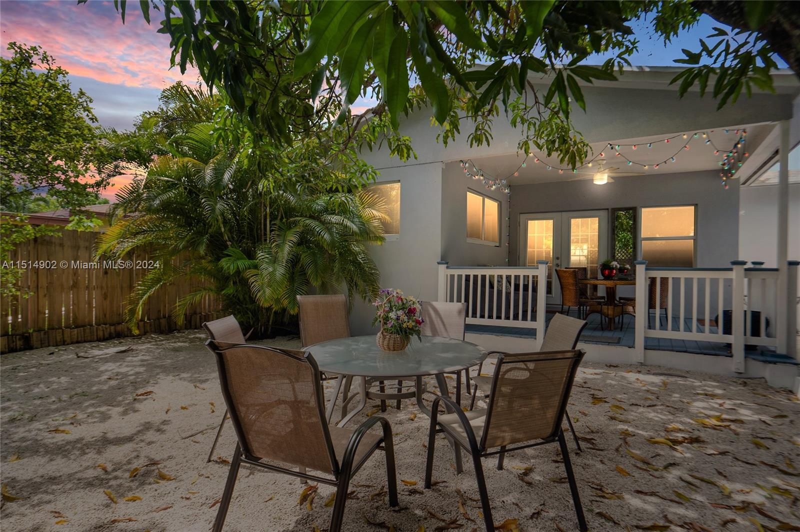 113 SW 2nd St, Hallandale Beach, Florida 33009, 5 Bedrooms Bedrooms, ,2 BathroomsBathrooms,Residentiallease,For Rent,113 SW 2nd St,A11514902