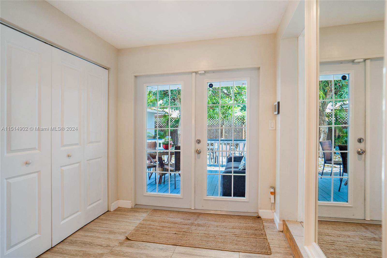 113 SW 2nd St, Hallandale Beach, Florida 33009, 5 Bedrooms Bedrooms, ,2 BathroomsBathrooms,Residentiallease,For Rent,113 SW 2nd St,A11514902