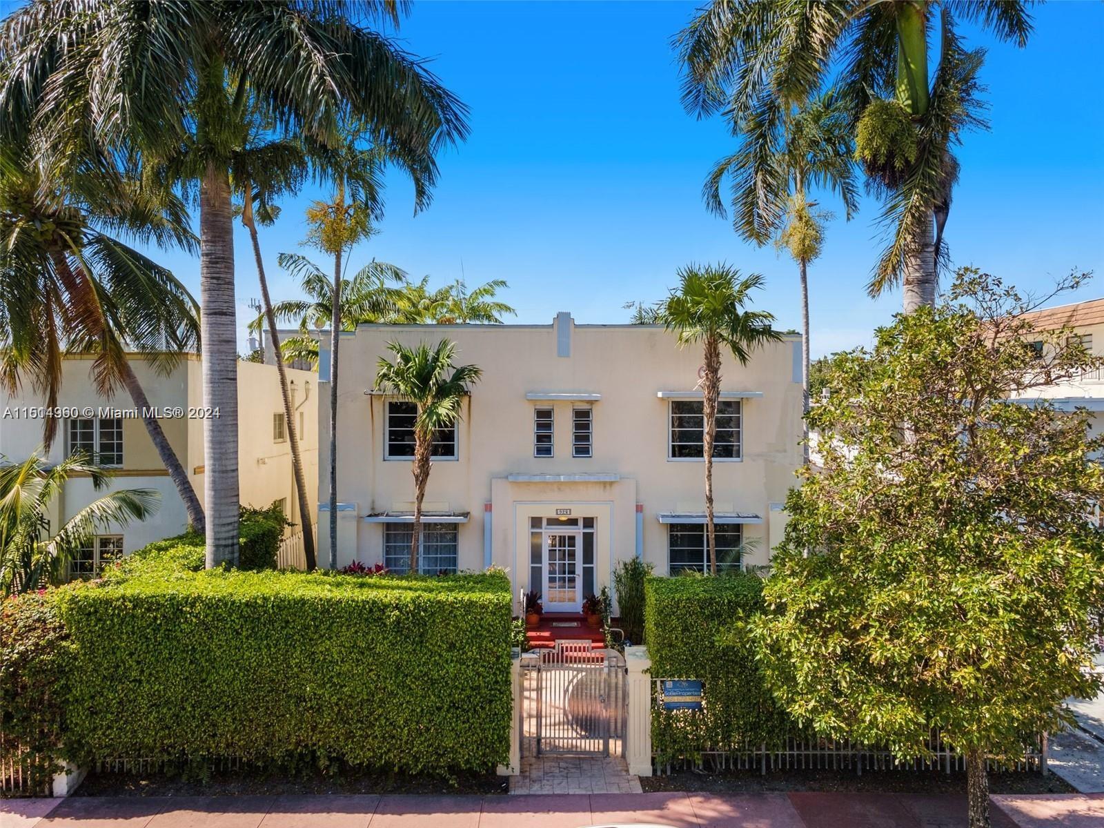 928 Euclid Ave 6, Miami Beach, Florida 33139, 2 Bedrooms Bedrooms, ,2 BathroomsBathrooms,Residentiallease,For Rent,928 Euclid Ave 6,A11514960