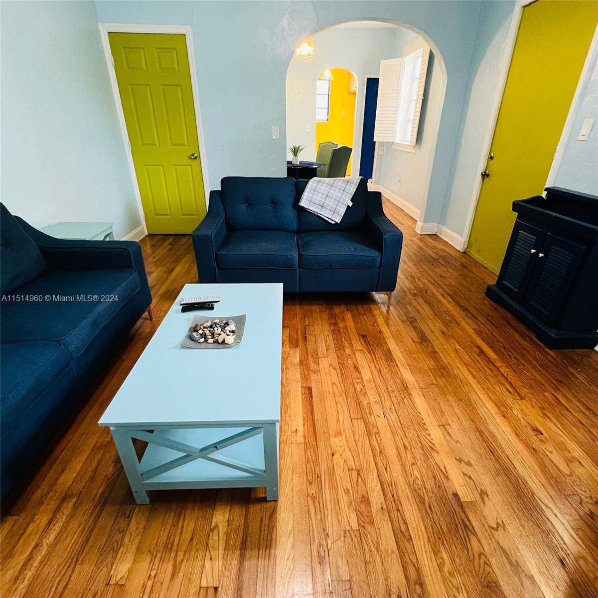 928 Euclid Ave 6, Miami Beach, Florida 33139, 2 Bedrooms Bedrooms, ,2 BathroomsBathrooms,Residentiallease,For Rent,928 Euclid Ave 6,A11514960