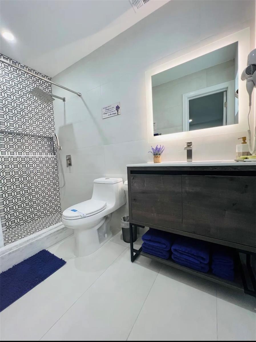 7729 Fairway Blvd, Miramar, Florida 33023, 4 Bedrooms Bedrooms, ,2 BathroomsBathrooms,Residentiallease,For Rent,7729 Fairway Blvd,A11514799