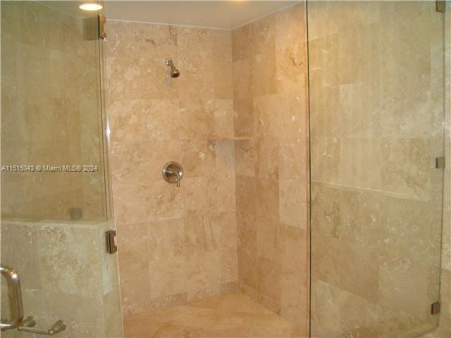 1745 E Hallandale Beach Blvd 2001W, Hallandale Beach, Florida 33009, 1 Bedroom Bedrooms, ,1 BathroomBathrooms,Residential,For Sale,1745 E Hallandale Beach Blvd 2001W,A11515043