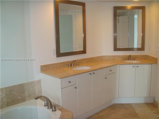 1745 E Hallandale Beach Blvd 2001W, Hallandale Beach, Florida 33009, 1 Bedroom Bedrooms, ,1 BathroomBathrooms,Residential,For Sale,1745 E Hallandale Beach Blvd 2001W,A11515043