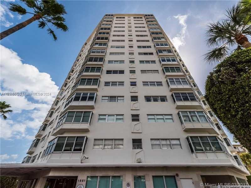 1881 Washington Ave 3G, Miami Beach, Florida 33139, 1 Bedroom Bedrooms, ,1 BathroomBathrooms,Residentiallease,For Rent,1881 Washington Ave 3G,A11515091