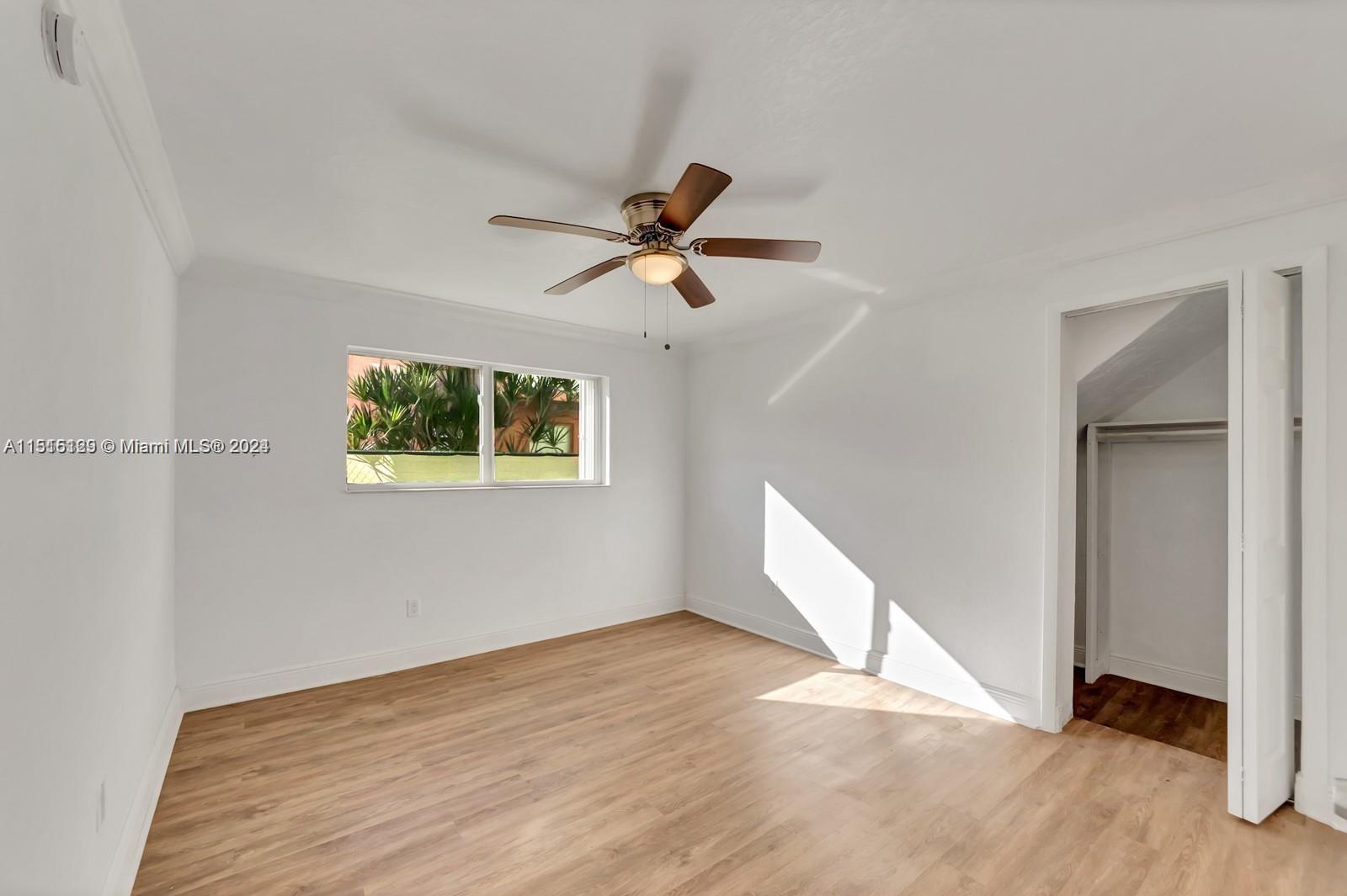 220 NW 7th Ave 2, Miami, Florida 33128, 2 Bedrooms Bedrooms, ,1 BathroomBathrooms,Residentiallease,For Rent,220 NW 7th Ave 2,A11515129