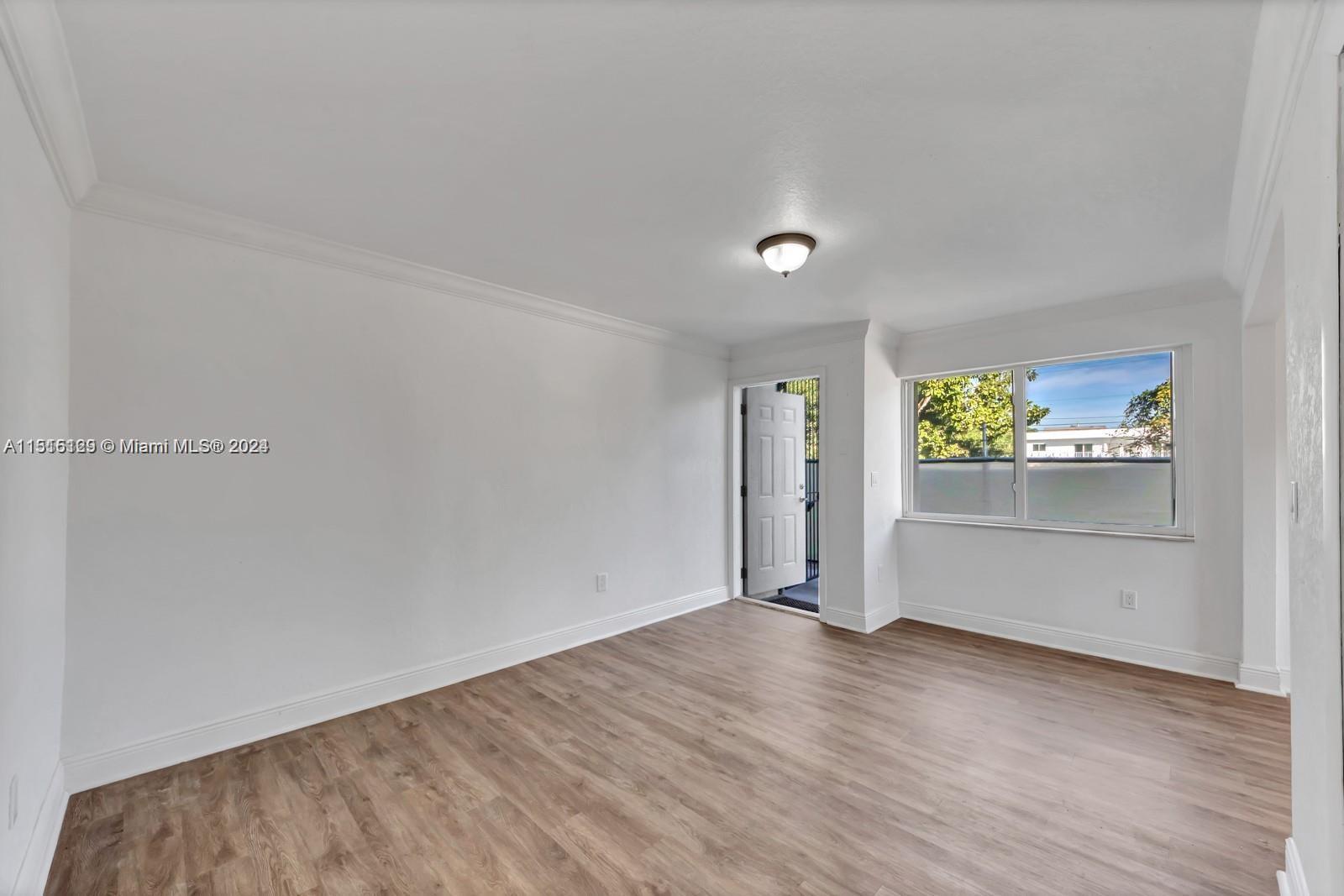 220 NW 7th Ave 2, Miami, Florida 33128, 2 Bedrooms Bedrooms, ,1 BathroomBathrooms,Residentiallease,For Rent,220 NW 7th Ave 2,A11515129