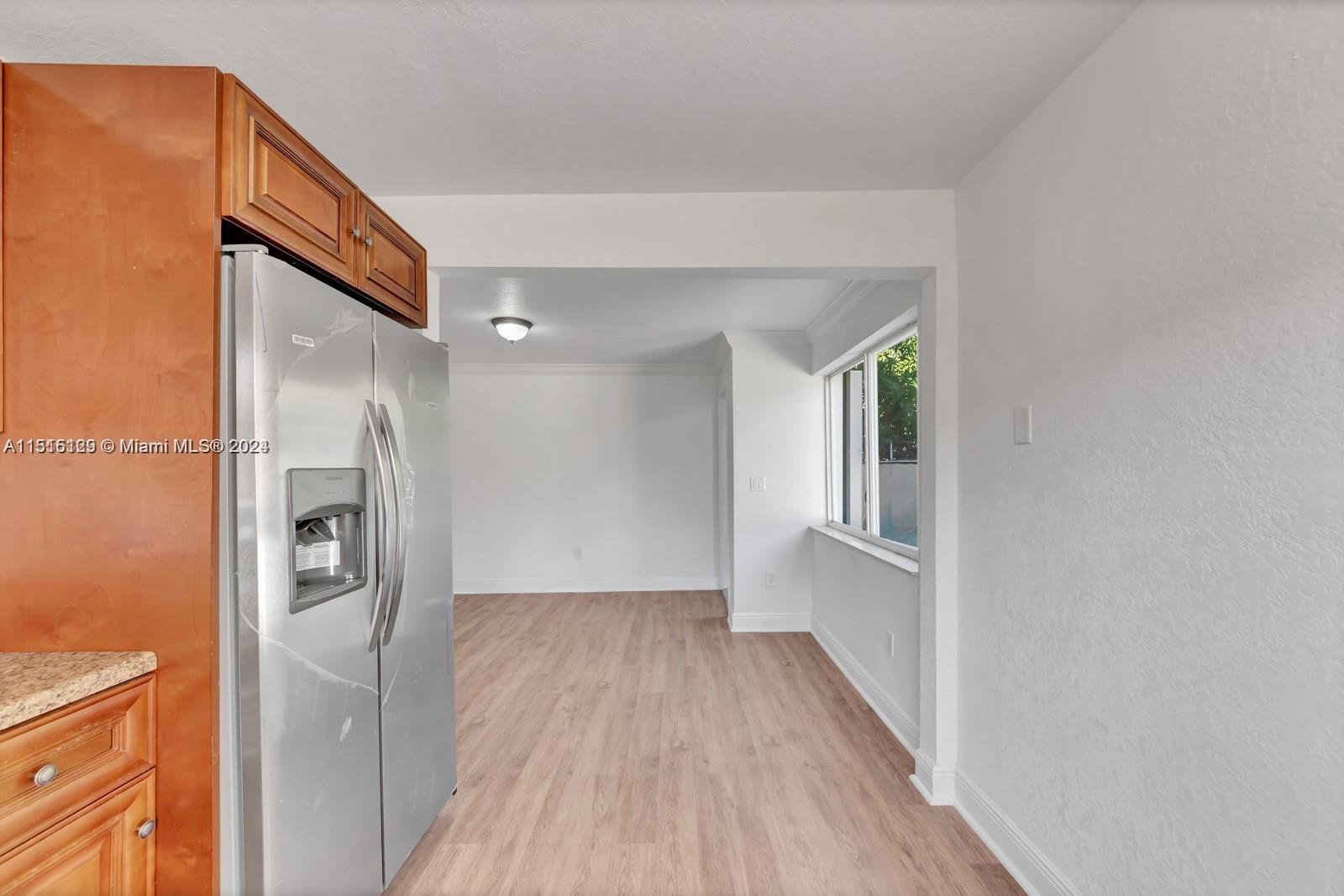 220 NW 7th Ave 2, Miami, Florida 33128, 2 Bedrooms Bedrooms, ,1 BathroomBathrooms,Residentiallease,For Rent,220 NW 7th Ave 2,A11515129