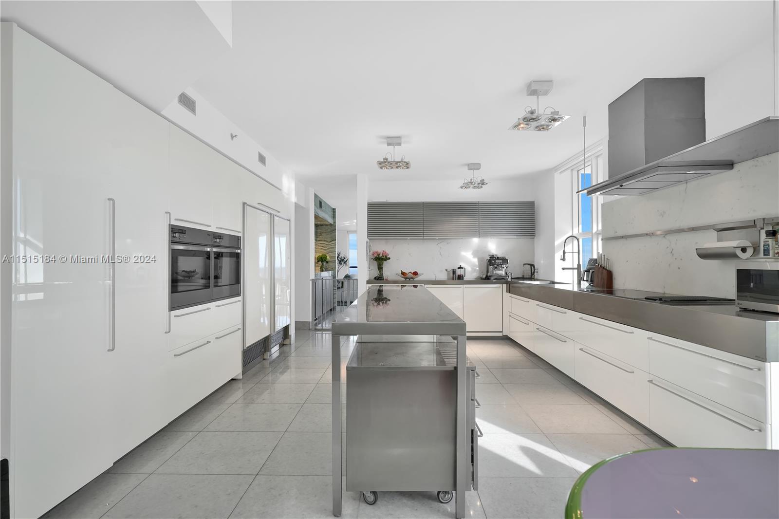 5801 Collins Ave, Miami Beach, FL, 33140 United States, 5 Bedrooms Bedrooms, ,6 BathroomsBathrooms,Residential,For Sale,Collins Ave,A11515184