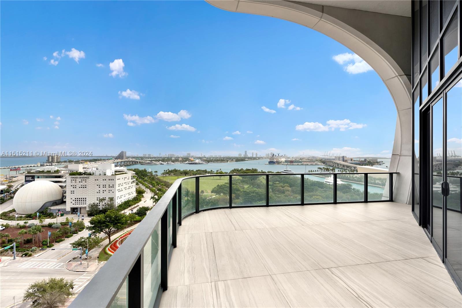 1000 Biscayne Blvd 1202, Miami, FL 33132, 5 Bedrooms Bedrooms, ,6 BathroomsBathrooms,Residential,For Sale,Biscayne Blvd,A11515211