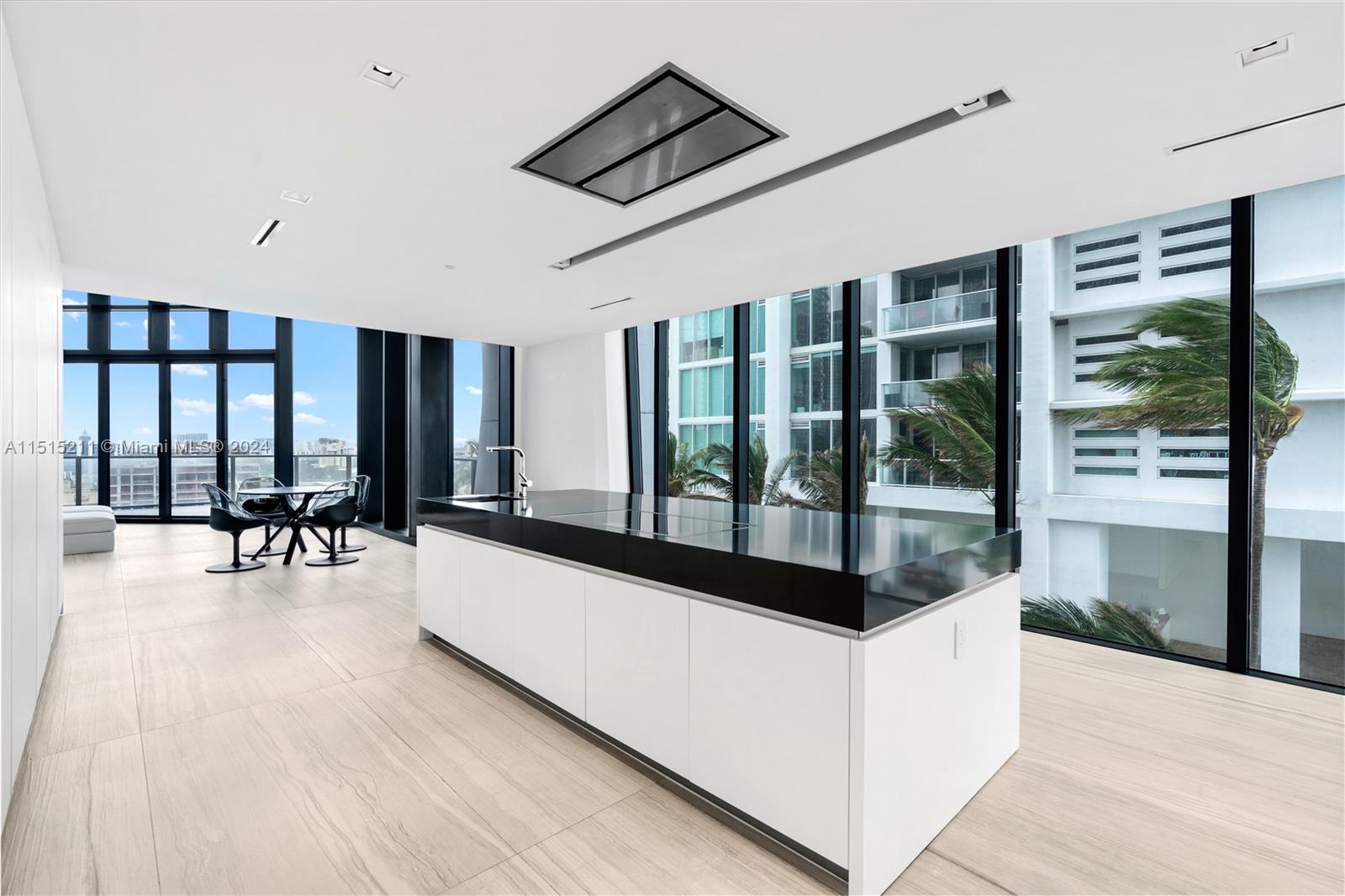 1000 Biscayne Blvd 1202, Miami, FL 33132, 5 Bedrooms Bedrooms, ,6 BathroomsBathrooms,Residential,For Sale,Biscayne Blvd,A11515211