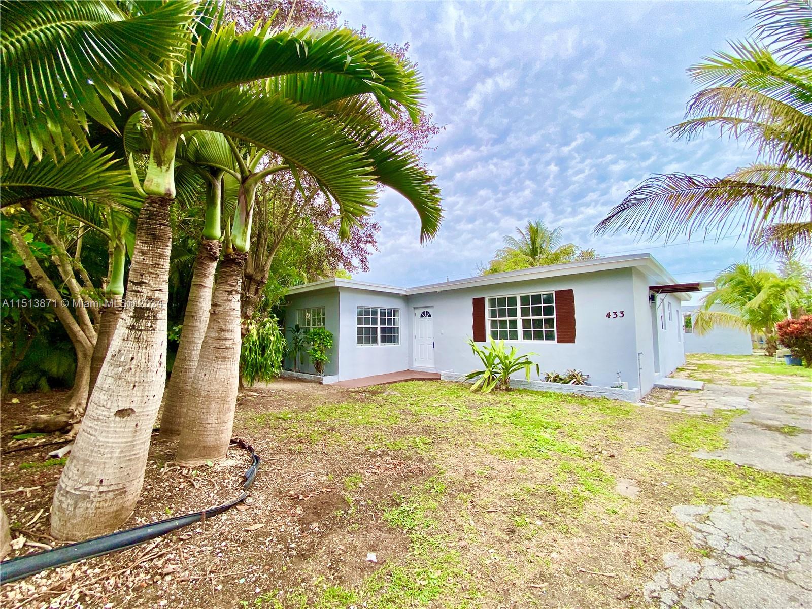 433 NW 8th Ave, Homestead, Florida 33030, 4 Bedrooms Bedrooms, ,2 BathroomsBathrooms,Residential,For Sale,433 NW 8th Ave,A11513871