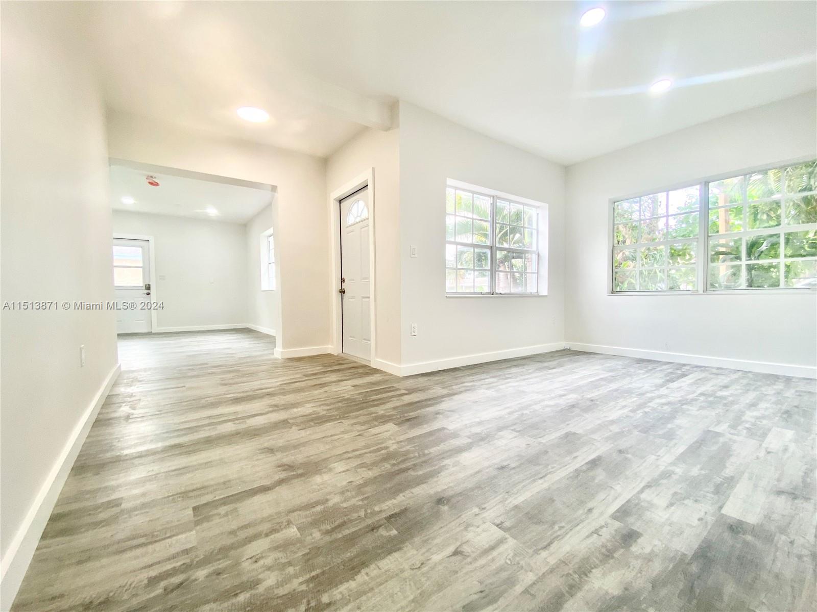 433 NW 8th Ave, Homestead, Florida 33030, 4 Bedrooms Bedrooms, ,2 BathroomsBathrooms,Residential,For Sale,433 NW 8th Ave,A11513871