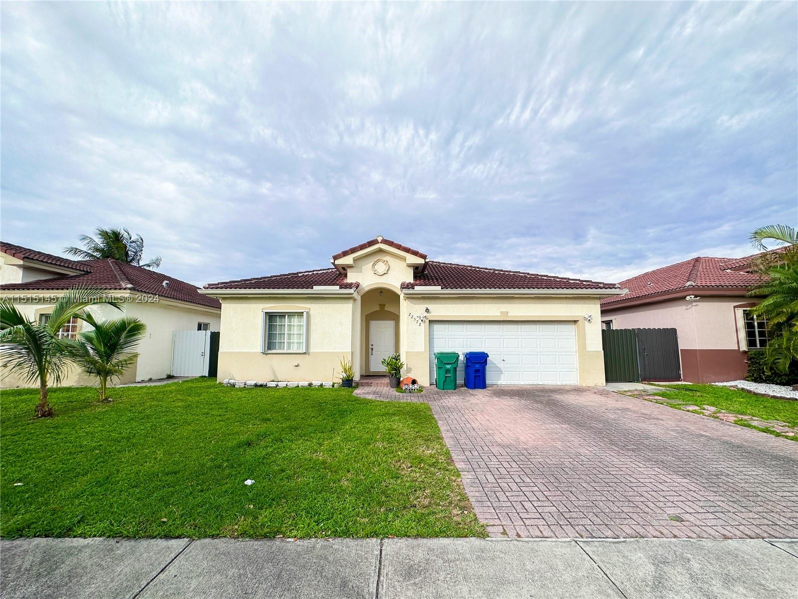 22572 SW 103rd Ct  For Sale A11515145, FL