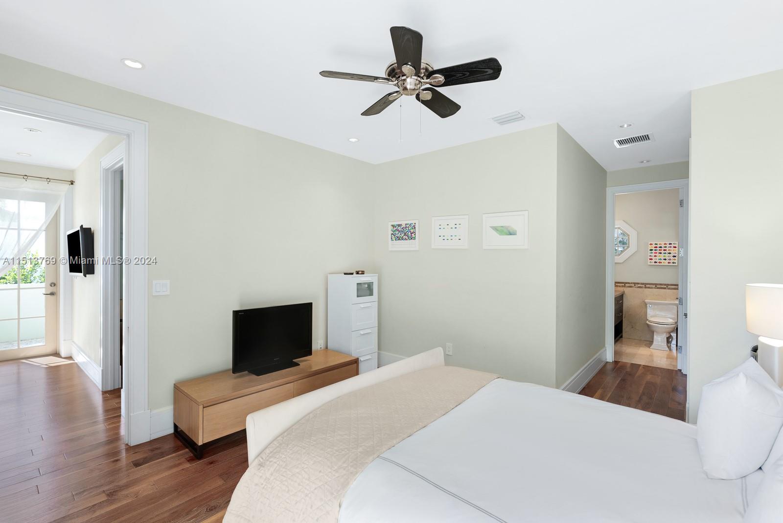 7732 Atlantic Way, Miami Beach, FL, 33141 United States, 4 Bedrooms Bedrooms, ,4 BathroomsBathrooms,Residential,For Sale,Atlantic Way,A11513769