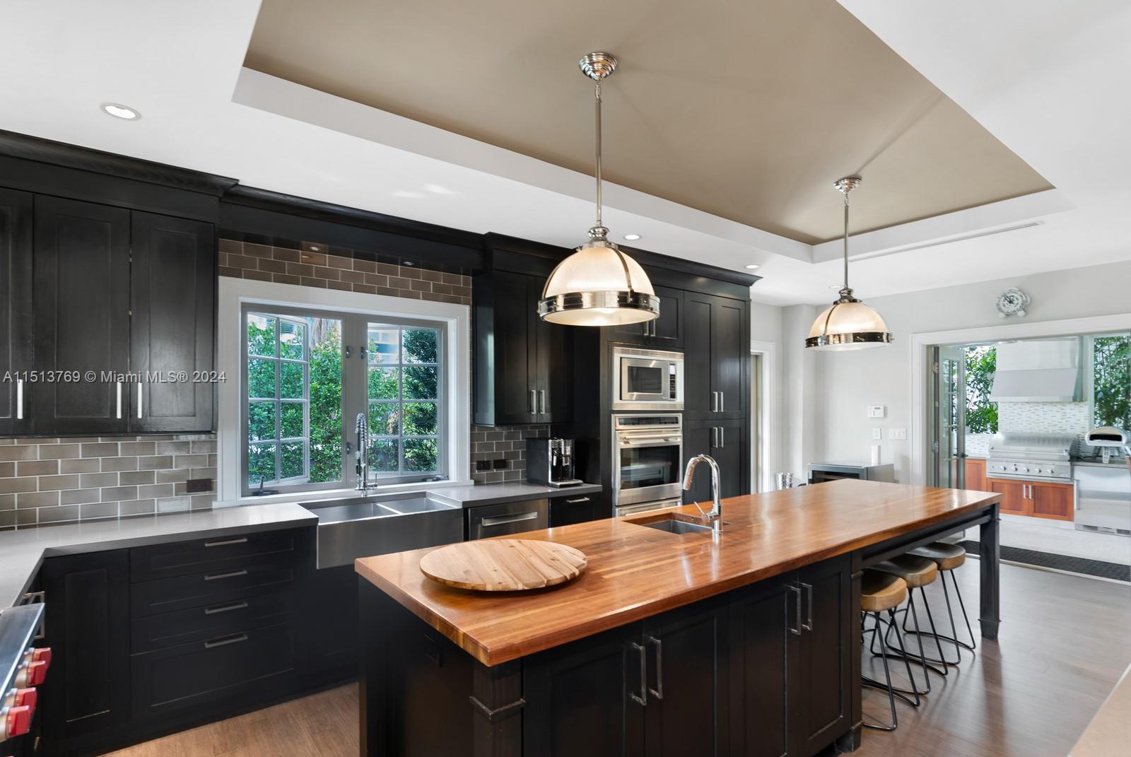 7732 Atlantic Way, Miami Beach, FL, 33141 United States, 4 Bedrooms Bedrooms, ,4 BathroomsBathrooms,Residential,For Sale,Atlantic Way,A11513769