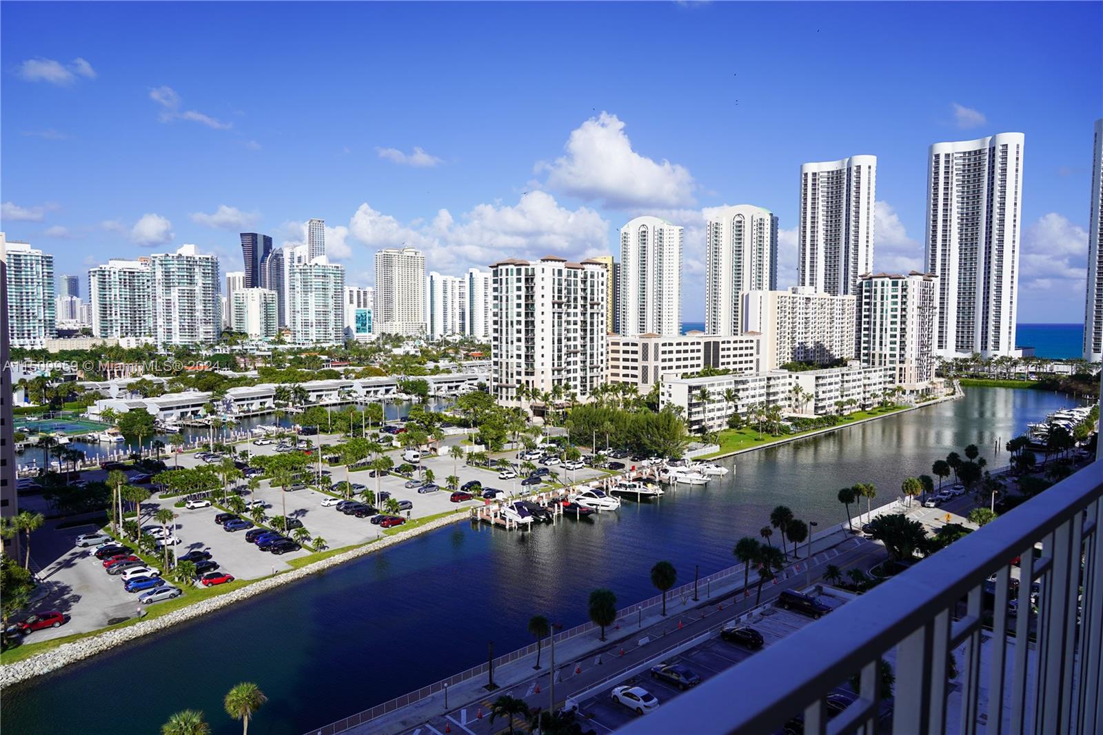 Sunny Isles Beach, FL, 33160 United States, 1 Bedroom Bedrooms, ,1 BathroomBathrooms,Residential,For Sale,A11509959