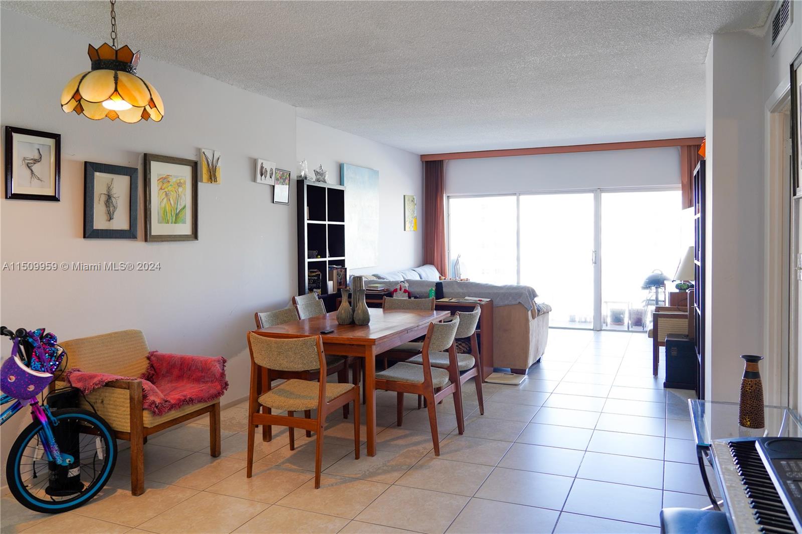 Sunny Isles Beach, FL, 33160 United States, 1 Bedroom Bedrooms, ,1 BathroomBathrooms,Residential,For Sale,A11509959