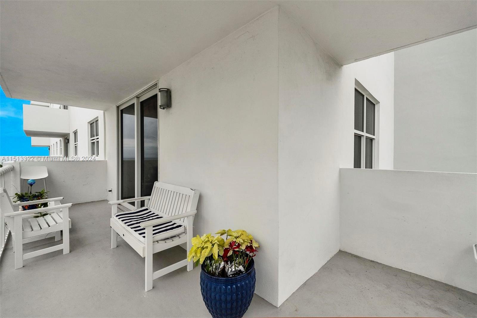 1601 S Ocean Dr 801, Hollywood, Florida 33019, 2 Bedrooms Bedrooms, ,2 BathroomsBathrooms,Residential,For Sale,1601 S Ocean Dr 801,A11513322