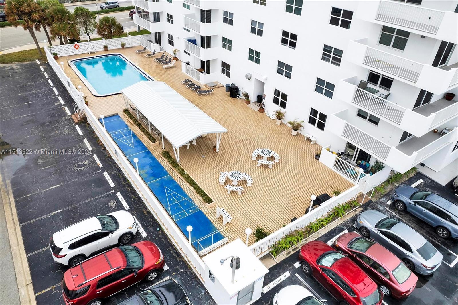 1601 S Ocean Dr 801, Hollywood, Florida 33019, 2 Bedrooms Bedrooms, ,2 BathroomsBathrooms,Residential,For Sale,1601 S Ocean Dr 801,A11513322