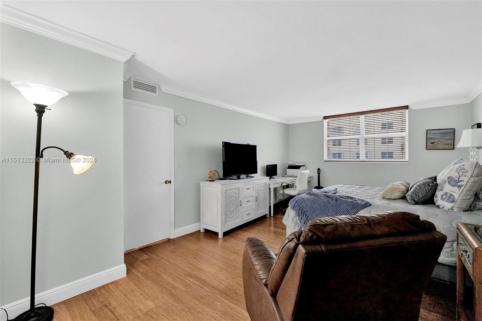 1601 S Ocean Dr 801, Hollywood, Florida 33019, 2 Bedrooms Bedrooms, ,2 BathroomsBathrooms,Residential,For Sale,1601 S Ocean Dr 801,A11513322