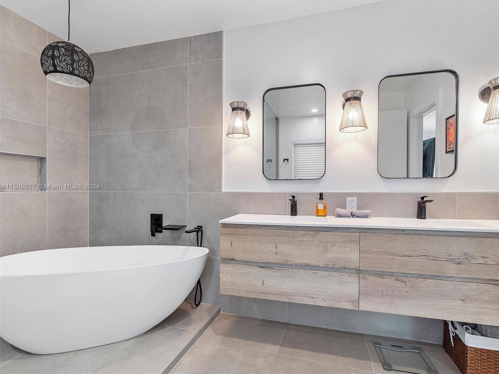 1231 96th St, Bay Harbor Islands, FL, 33154 United States, 4 Bedrooms Bedrooms, ,3 BathroomsBathrooms,Residential,For Sale,96th St,A11509927