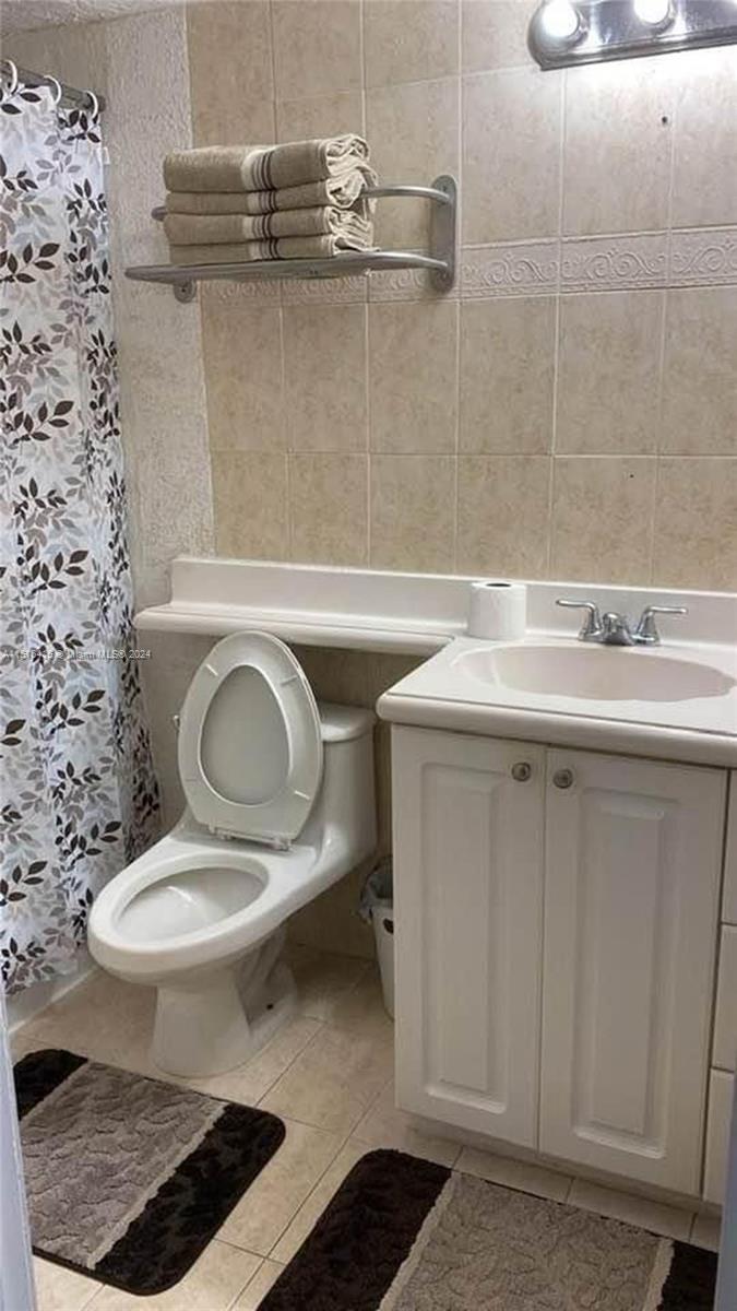 19201 Collins Ave, Sunny Isles Beach, FL, 33160 United States, ,1 BathroomBathrooms,Residential,For Sale,Collins Ave,A11515415