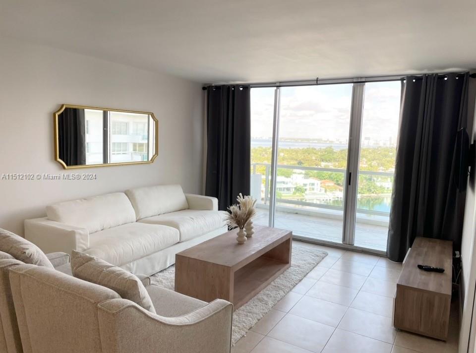 5151 Collins Ave 1722, Miami Beach, Florida 33140, 2 Bedrooms Bedrooms, ,2 BathroomsBathrooms,Residentiallease,For Rent,5151 Collins Ave 1722,A11512102