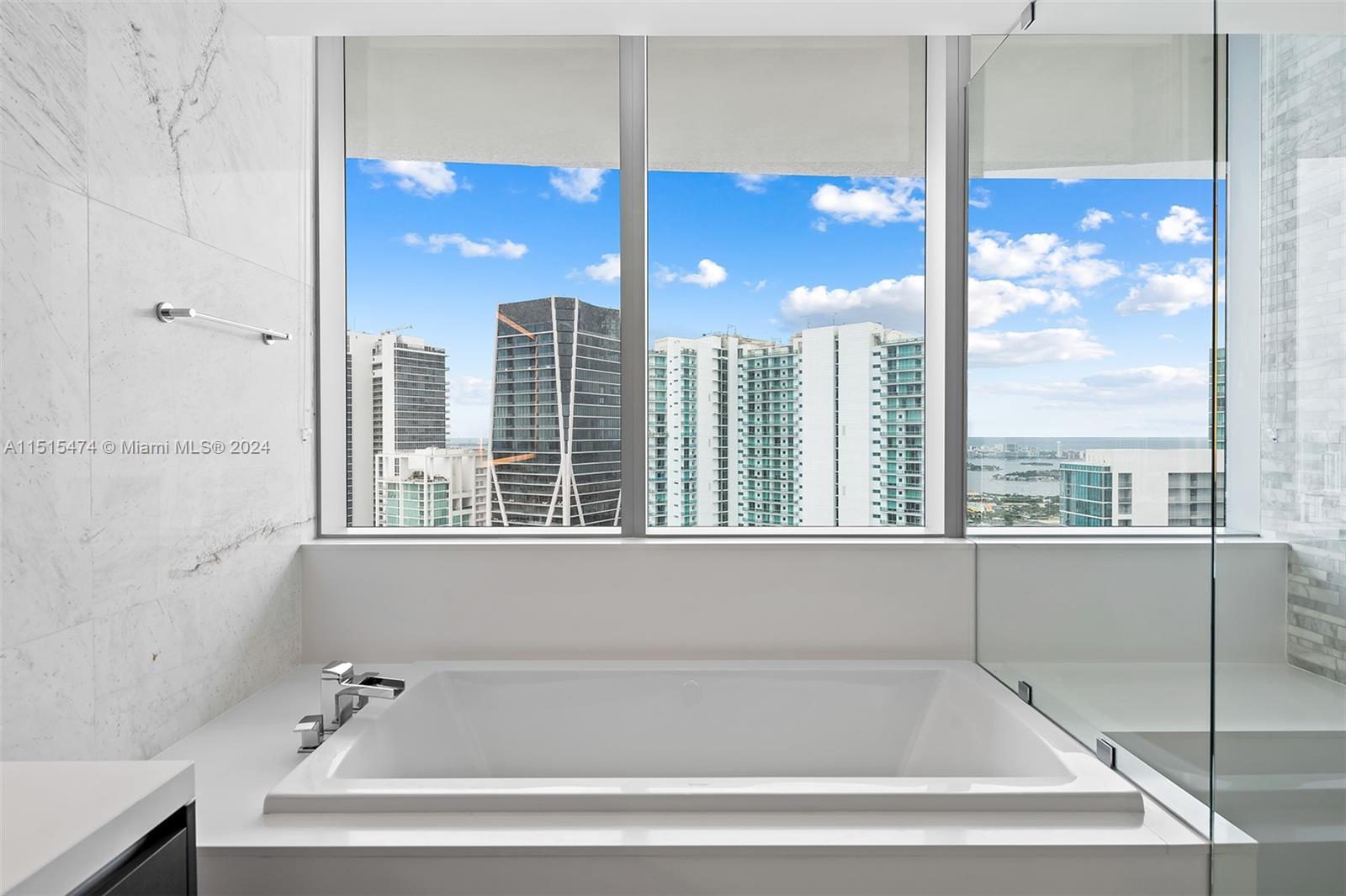 851 NE 1st Ave 4901, Miami, Florida 33132, 3 Bedrooms Bedrooms, ,4 BathroomsBathrooms,Residentiallease,For Rent,851 NE 1st Ave 4901,A11515474