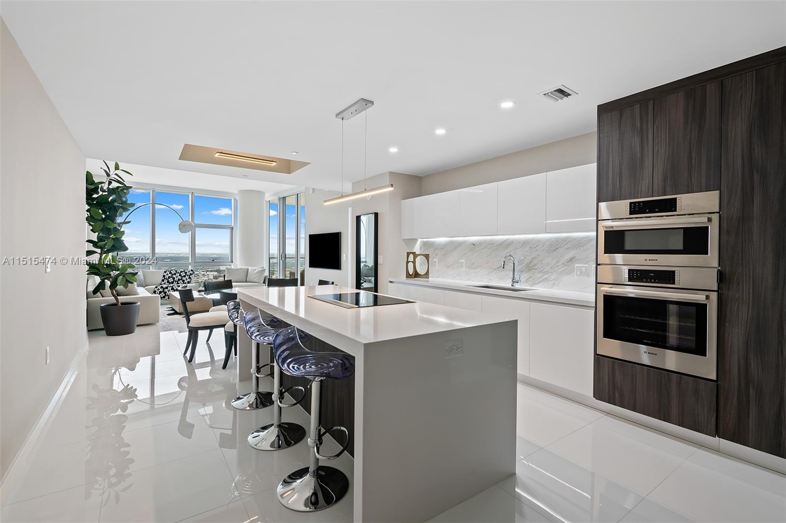 851 NE 1st Ave 4901, Miami, Florida 33132, 3 Bedrooms Bedrooms, ,4 BathroomsBathrooms,Residentiallease,For Rent,851 NE 1st Ave 4901,A11515474