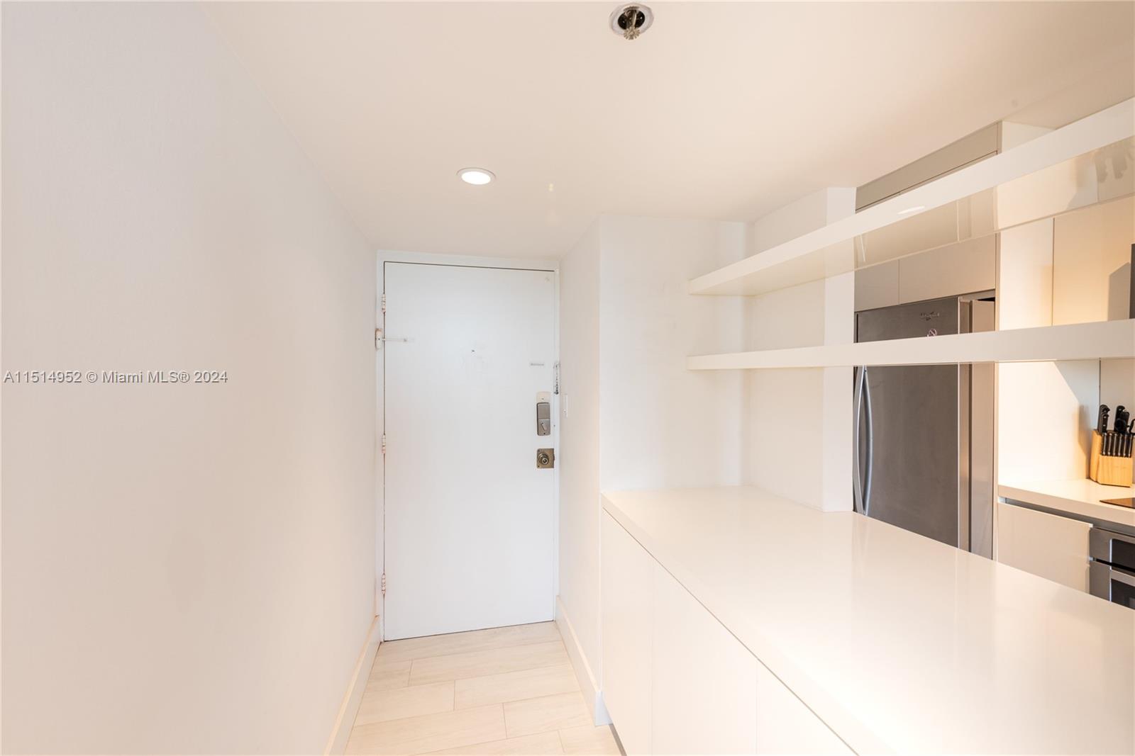 100 Lincoln Rd 619, Miami Beach, Florida 33139, ,1 BathroomBathrooms,Residentiallease,For Rent,100 Lincoln Rd 619,A11514952