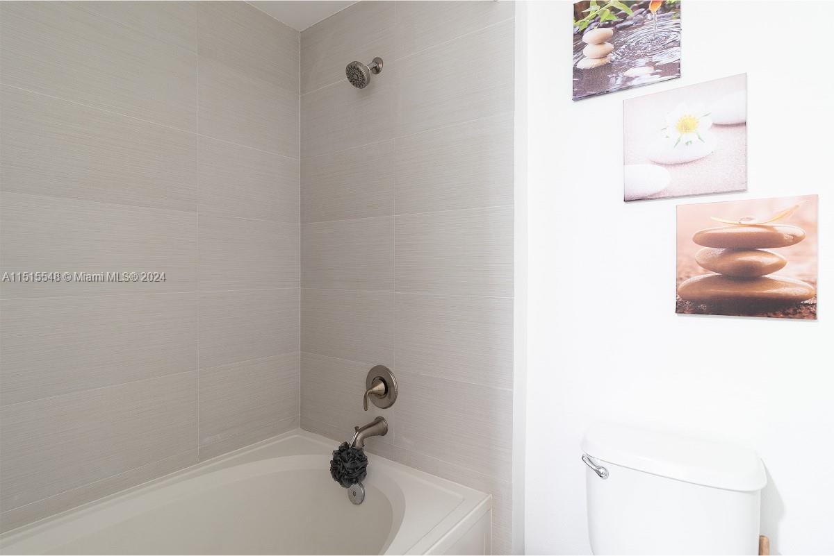 3165 NE 184th St 6206, Aventura, Florida 33160, 2 Bedrooms Bedrooms, ,2 BathroomsBathrooms,Residentiallease,For Rent,3165 NE 184th St 6206,A11515548