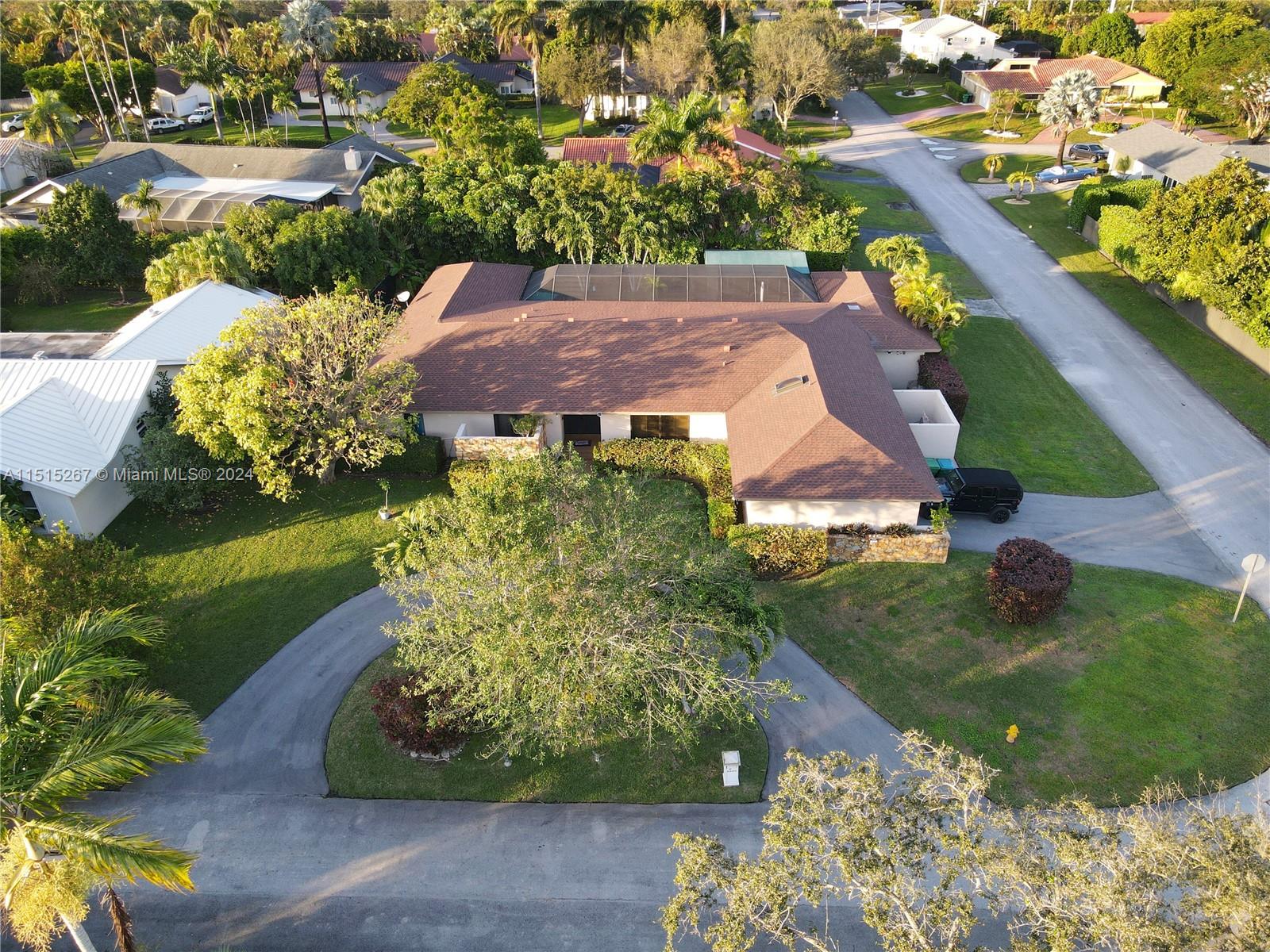 7801 SW 170th St  For Sale A11515267, FL