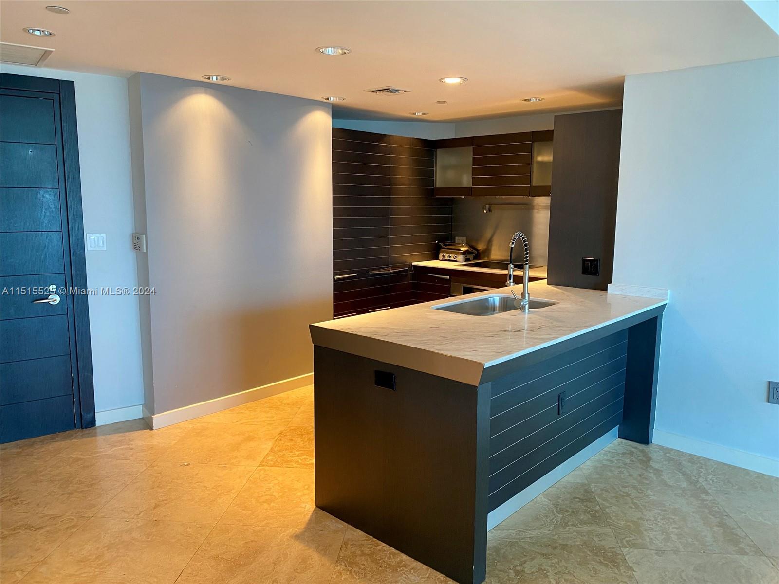 200 Biscayne Boulevard Way 3303, Miami, Florida 33131, 2 Bedrooms Bedrooms, ,2 BathroomsBathrooms,Residentiallease,For Rent,200 Biscayne Boulevard Way 3303,A11515525