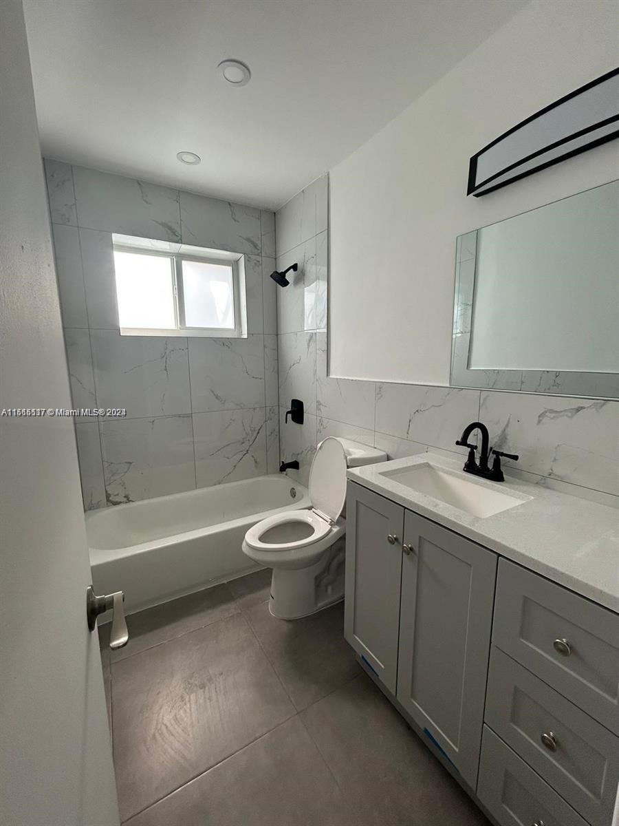 5109 Washington St, Hollywood, Florida 33021, 3 Bedrooms Bedrooms, ,3 BathroomsBathrooms,Residential,For Sale,5109 Washington St,A11515117