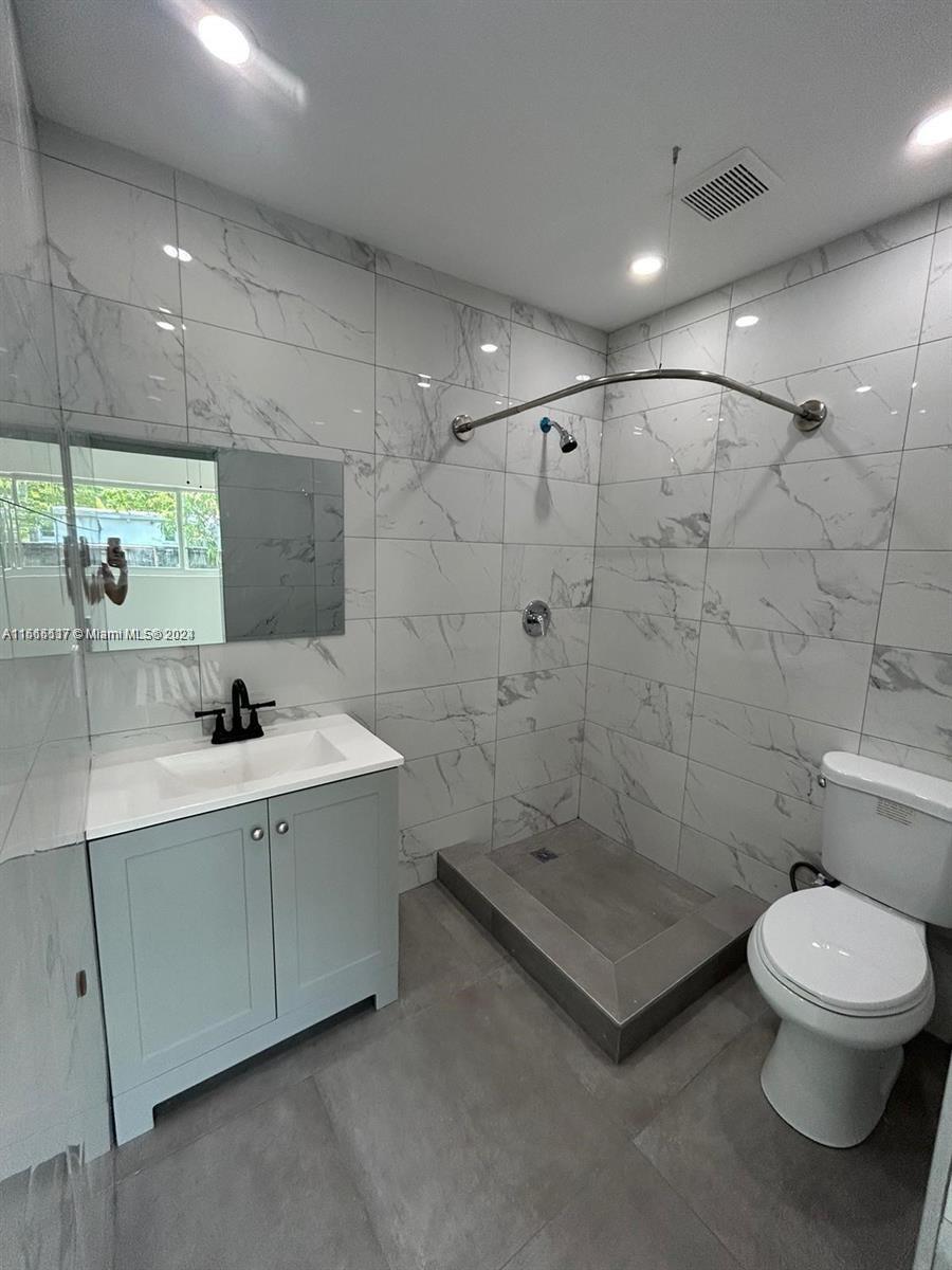 5109 Washington St, Hollywood, Florida 33021, 3 Bedrooms Bedrooms, ,3 BathroomsBathrooms,Residential,For Sale,5109 Washington St,A11515117