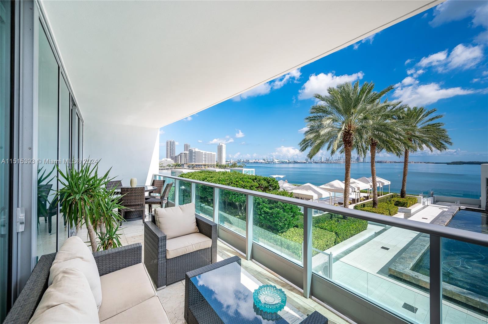 1331 Brickell Bay Dr 805, Miami, Florida 33131, 1 Bedroom Bedrooms, ,1 BathroomBathrooms,Residential,For Sale,1331 Brickell Bay Dr 805,A11515393