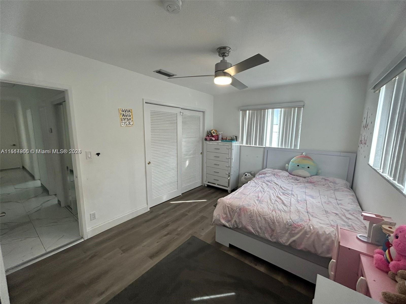 5117 Washington St, Hollywood, Florida 33021, 5 Bedrooms Bedrooms, ,3 BathroomsBathrooms,Residential,For Sale,5117 Washington St,A11514905