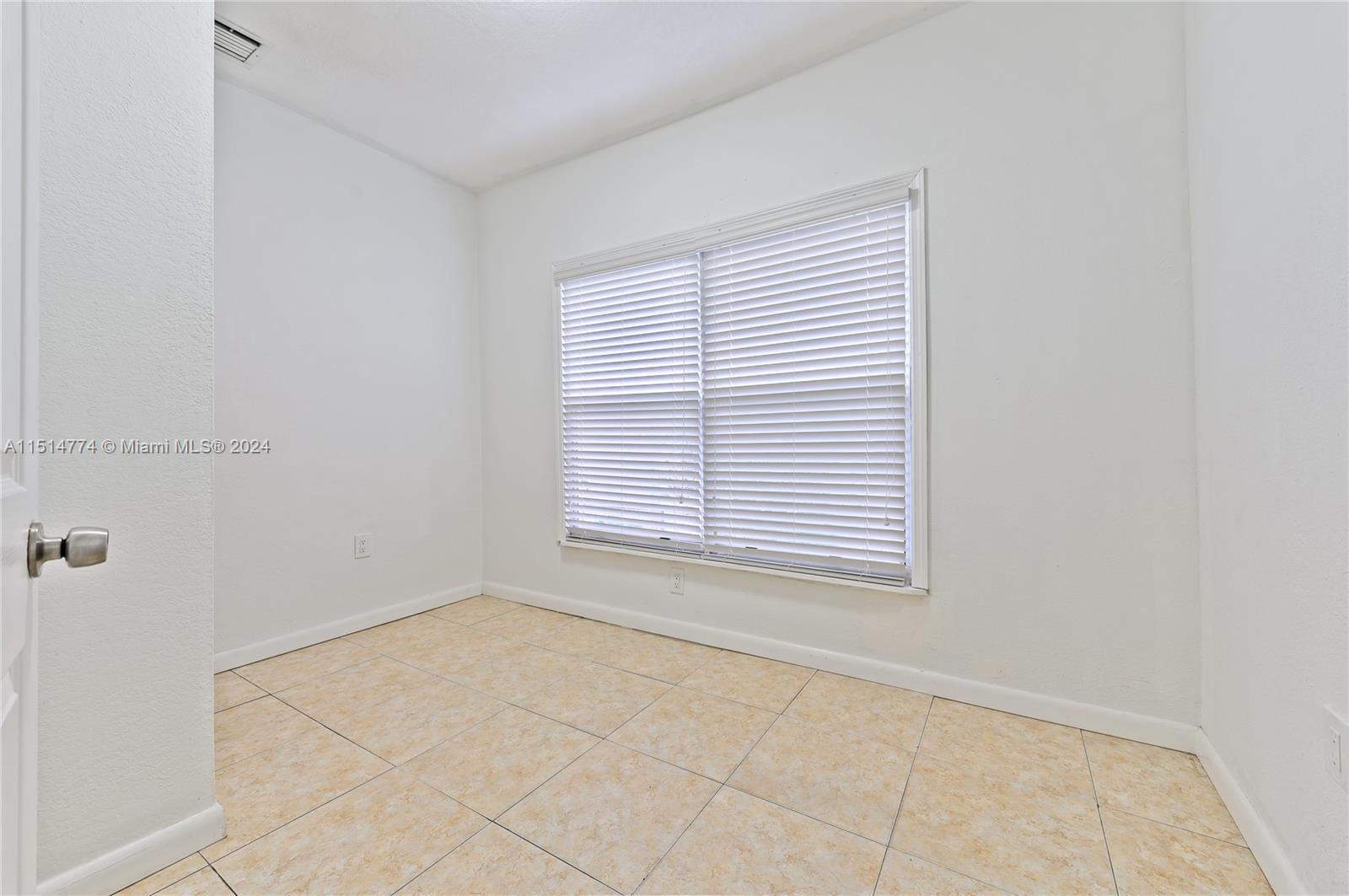 2344 Hope St, Hollywood, Florida 33020, 3 Bedrooms Bedrooms, ,2 BathroomsBathrooms,Residential,For Sale,2344 Hope St,A11514774